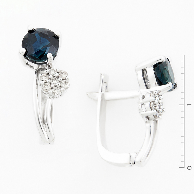 Серьги из золота 585 пробы c 14 бриллиантами и 2 сапфирами