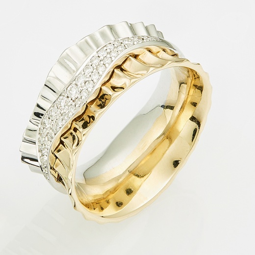 Кольцо из комбинированного золота 585 пробы c 34 бриллиантами 127295 фото 1