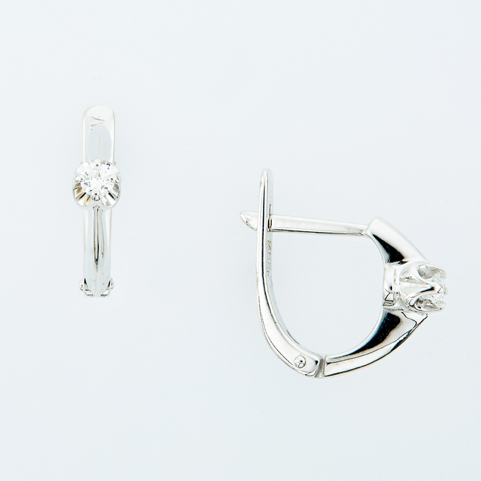 Серьги из золота 585 пробы c 2 бриллиантами