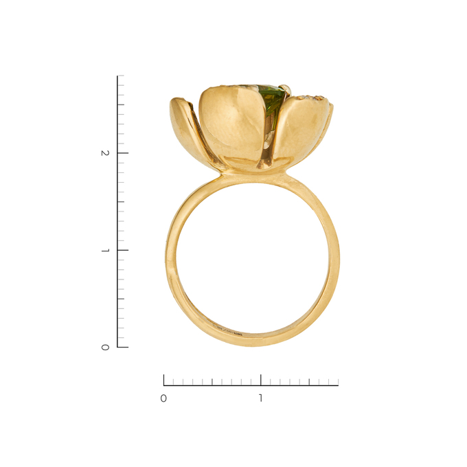 Кольцо из желтого золота 750 пробы c 15 бриллиантами и 1 хризолитом, Л 2508 3133 за 92400