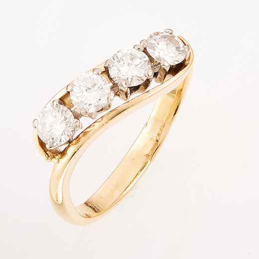 Кольцо из комбинированного золота 750 пробы c 4 бриллиантами 121751 фото 1