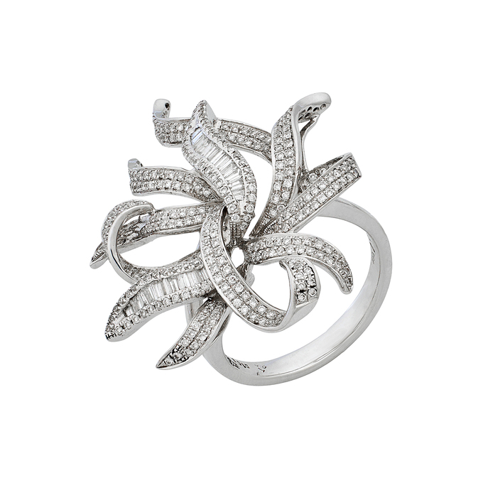 Кольцо из золота 750 пробы c бриллиантами, Л 2812 1641 за 230000