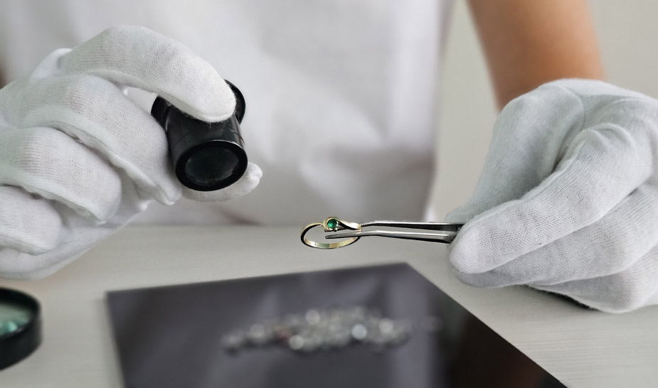 Оценка ювелирных украшений