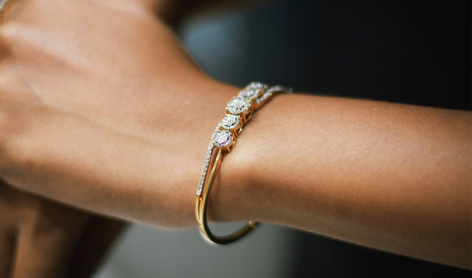 Золотой браслет