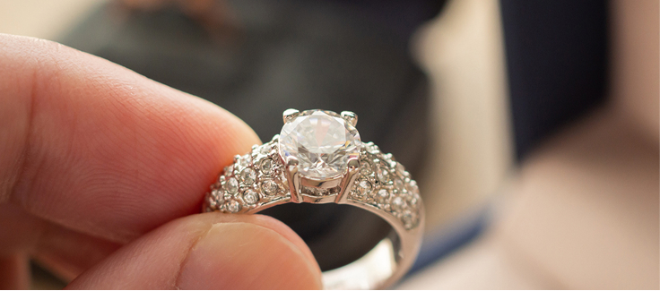 Оценка ювелирных украшений